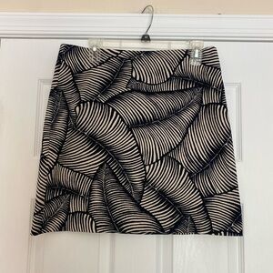 Ann Taylor women’s palm leaf print mini skirt